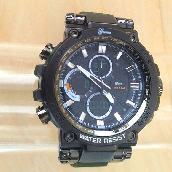 Genoa Watch - Picture 4 of 14